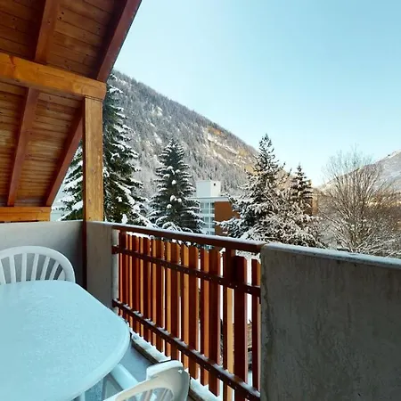 Haus Marietta - アパート *