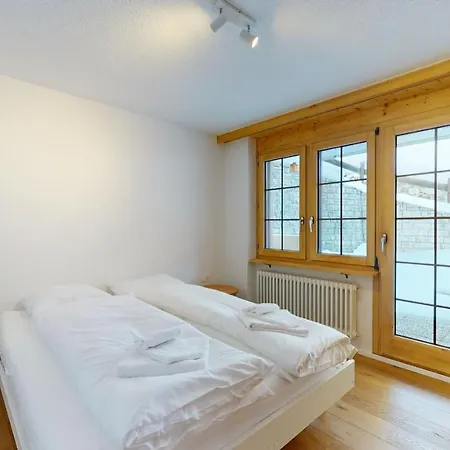 Haus Marietta - *