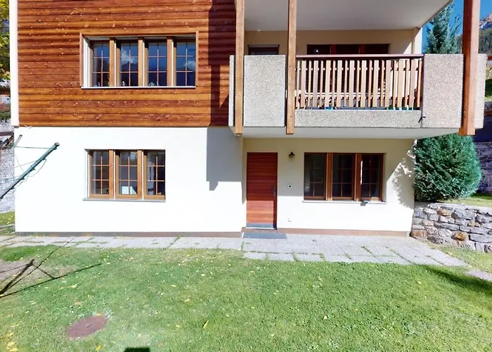 Апартаменты Haus Marietta - *